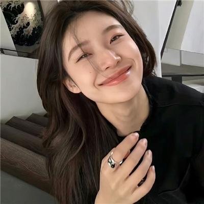 男人与婴儿